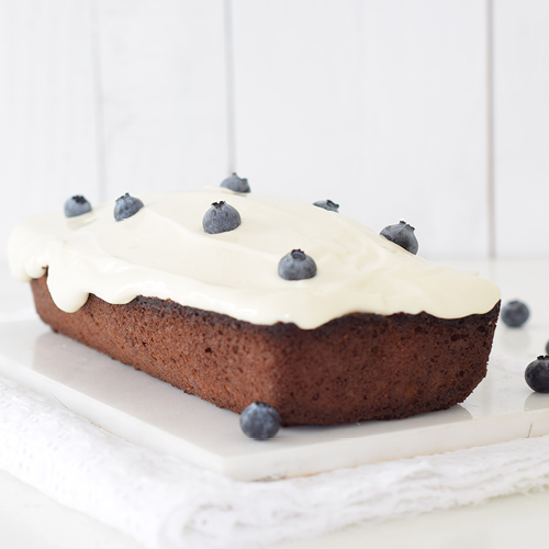 CAKE VAN BANANENMEEL EN BLAUWE BESSEN