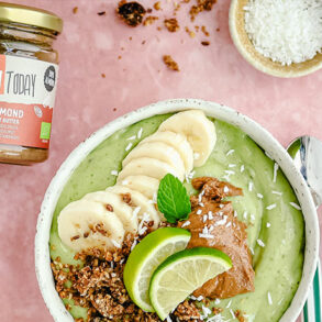 Key lime pie smoothiebowl