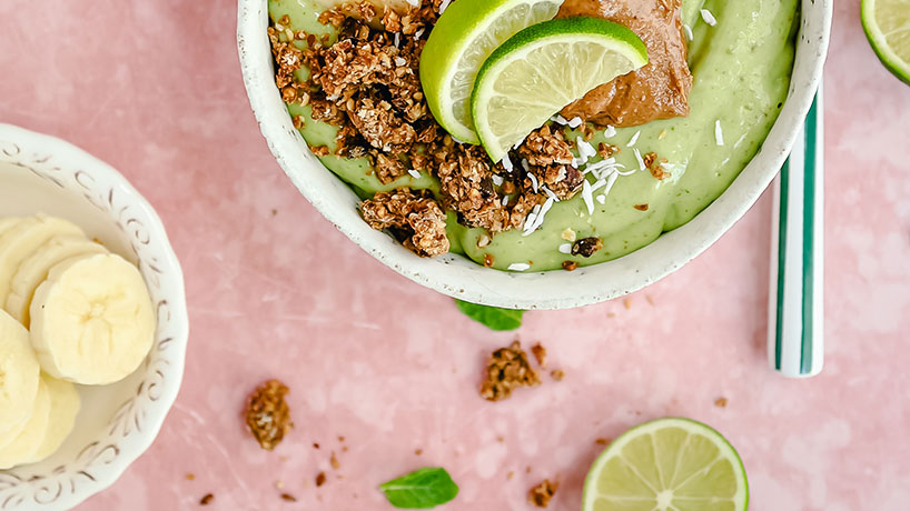 Key lime pie smoothiebowl